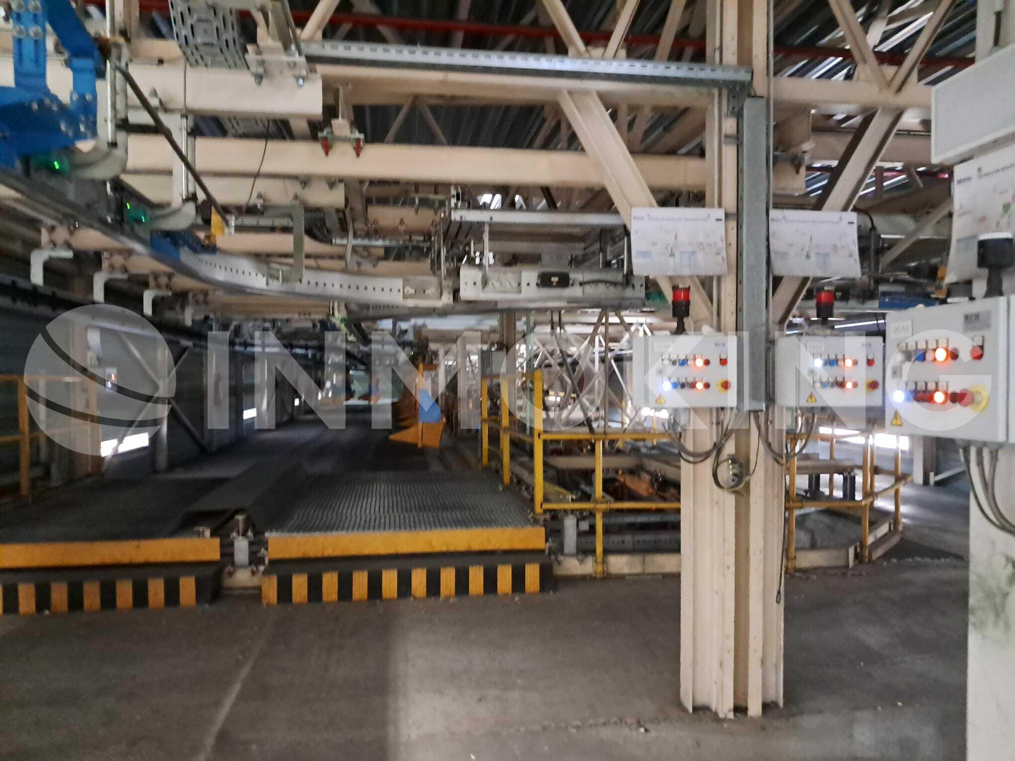 Foto de la propiedad Nave industrial con patio en Almussafes (Valencia)